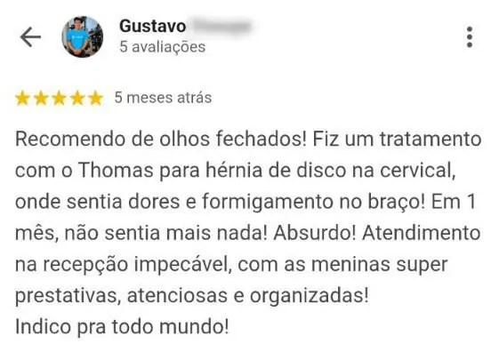 Avaliação de paciente relatando alívio de dores e formigamento no braço após tratamento para hérnia cervical e elogiando o atendimento em clínica de quiropraxia em Floripa